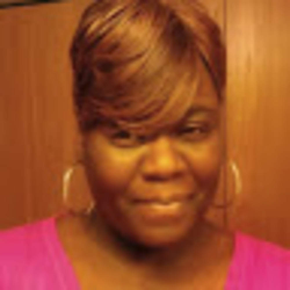 Meet your Posher, Regina